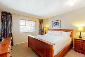 Glacier Lodge