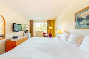 Glacier Lodge
