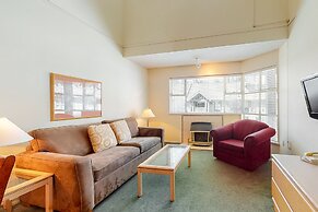 Glacier Lodge