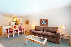 Glacier Lodge