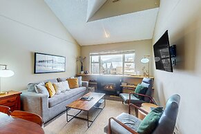 Glacier Lodge