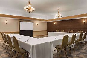 Travelodge by Wyndham Simcoe