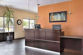 Travelodge by Wyndham Simcoe