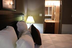 Nomad Hotel and Suites