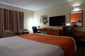 Howard Johnson by Wyndham Tillsonburg