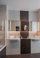Craves Hotel