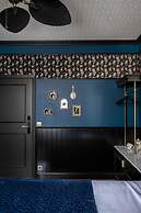 Craves Hotel