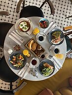 Craves Hotel