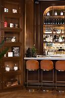 Craves Hotel
