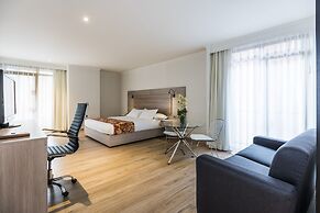 Hotel Rosales Plaza