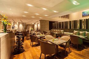 Hotel Rosales Plaza