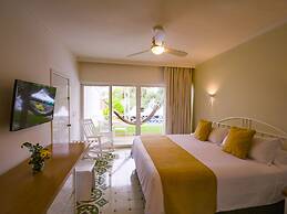 Las Americas Casa de Playa