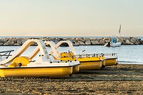 Lordos Beach Hotel & Spa