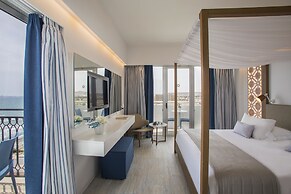 Lordos Beach Hotel & Spa