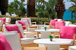 Sandy Beach Hotel & Spa
