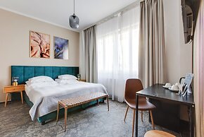 Andante Hotel