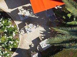 Best Western Plus Hotel Brice Garden
