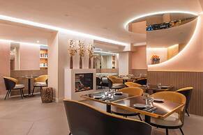 Hotel Arc Elysees