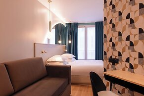 Hotel Arc Elysees