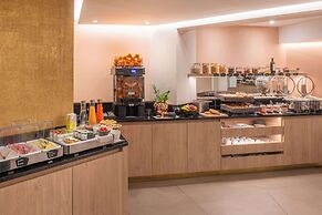 Hotel Arc Elysees