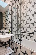 Hotel Arc Elysees