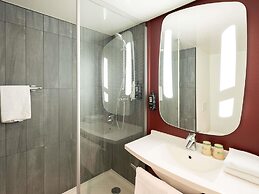 ibis Paris Gare de Lyon Ledru Rollin 12ème