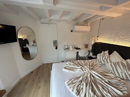 Opera Deauville Hotel