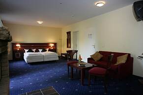 Stargaze Home Hotel
