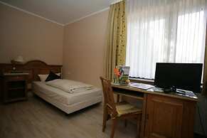 Stargaze Home Hotel