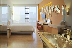 New Hotel