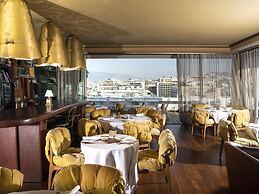New Hotel