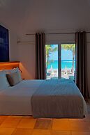 Pearl Beach Hotel