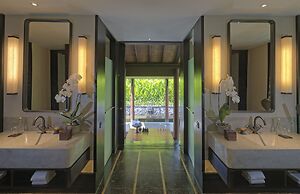 The Legian Seminyak, Bali