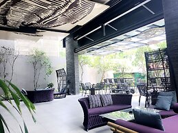 Mercure Surabaya Grand Miram