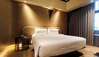 Mercure Surabaya Grand Miram