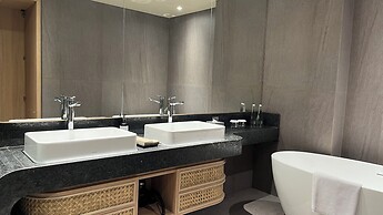 Mercure Surabaya Grand Miram