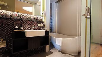 Mercure Surabaya Grand Miram