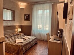 Hotel Alinari