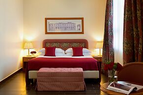 Starhotels Business Palace