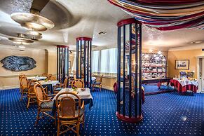 Auriga Hotel