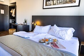 The Cross Hotel