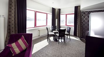 Home Hotel Arcticus