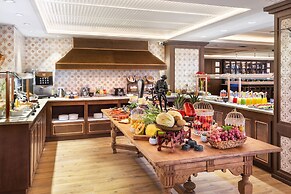 H10 Corregidor Boutique Hotel