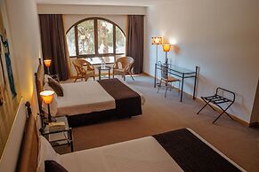 Hotel Termes Montbrio