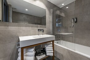 Hotel Astari