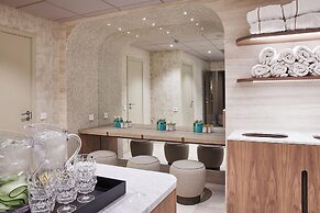 Hotel Riverton