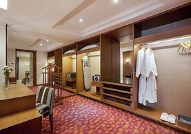 Dusit Princess Srinakarin