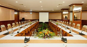 Centara Life Hotel Mae Sot