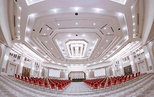 AZIMUT Grand Hotel Tashkent
