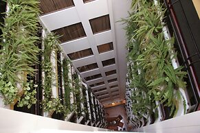 Ritz Apart Hotel